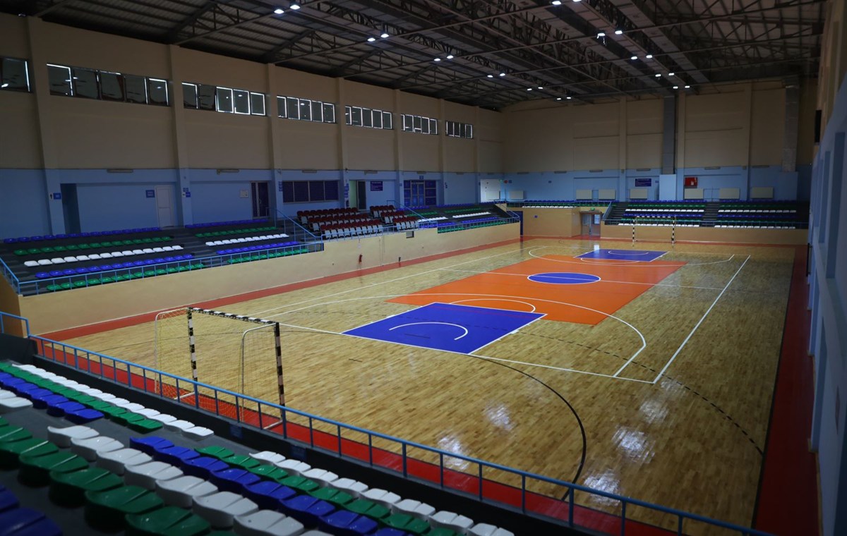 Kapalı Spor Salonu